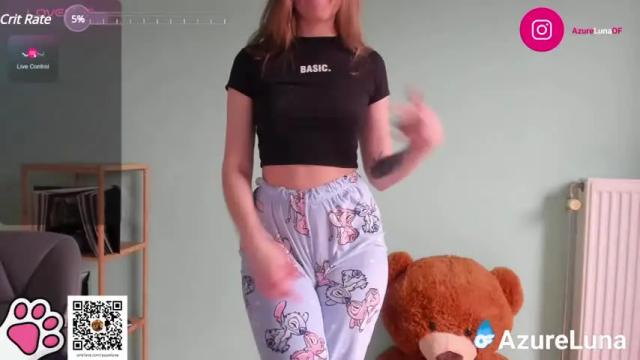 Image 7 of azureluna Stream on Chaturbate on 15 months ago