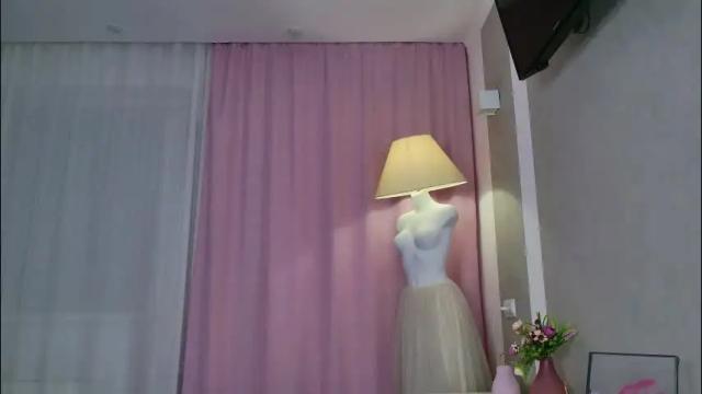 Image 6 of b4by_lol1 Stream on Chaturbate on 9 days ago