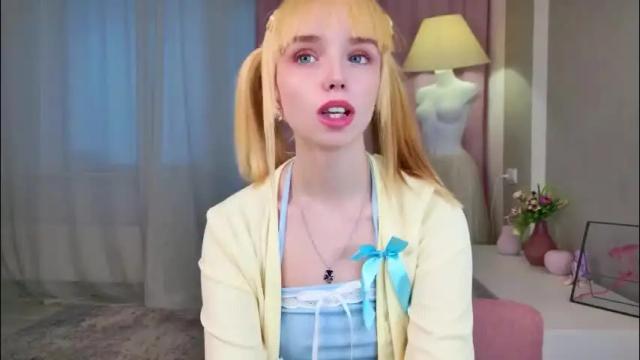 Image 2 of b4by_lol1 Stream on Chaturbate on 2 months ago