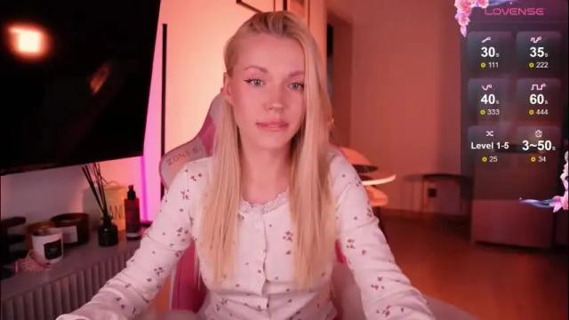 Image 6 of baaby_bon Stream on Chaturbate on 3 months ago