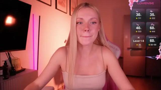 Image 11 of baaby_bon Stream on Chaturbate on 2 months ago