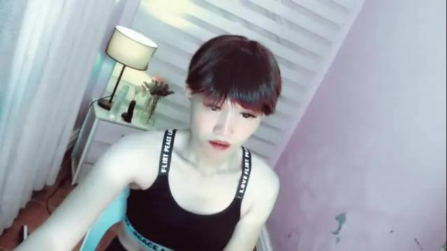 Image 2 of babaeng_marangalxx Stream on Chaturbate on 2 months ago