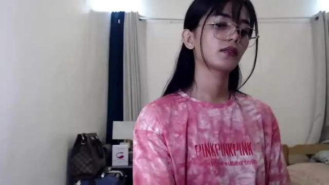 Image 4 of babaengburikat Stream on Chaturbate on 13 months ago