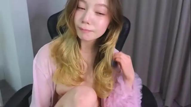 Image 12 of babby_rabbit_ Stream on Chaturbate on 3 months ago