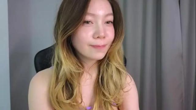 Image 6 of babby_rabbit_ Stream on Chaturbate on 3 months ago