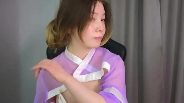 Image 8 of babby_rabbit_ Stream on Chaturbate on 3 months ago