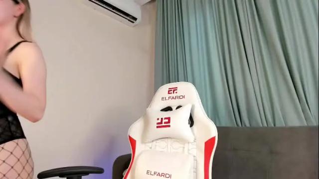 Image 3 of babby_rabbit_ Stream on Chaturbate on 10 days ago