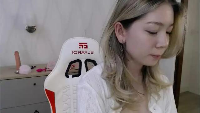 Image 3 of babby_rabbit_ Stream on Chaturbate on 1 month ago