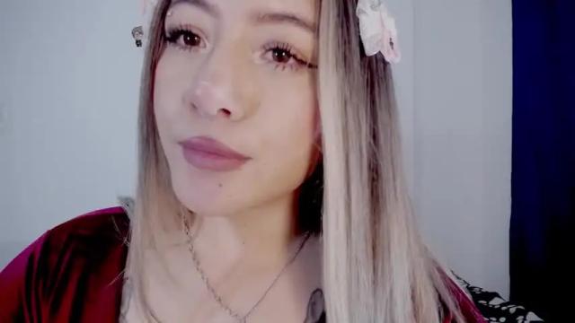 Image 12 of babe_blondie Stream on Chaturbate on 16 months ago