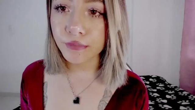 Image 11 of babe_blondie Stream on Chaturbate on 15 months ago