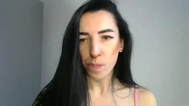 Image 6 of babe_sara Stream on Chaturbate on 15 months ago