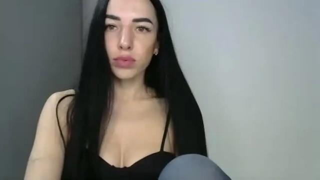 Thumbnail 3, babe_sara's Stream at Chaturbate, 13 months ago