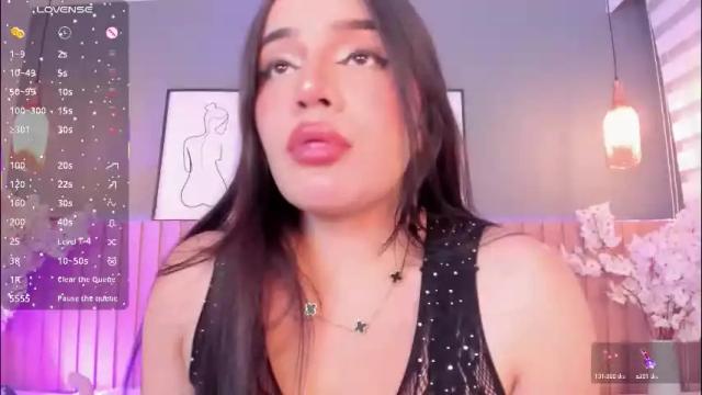 Image 12 of babe_sophiee Stream on Chaturbate on 1 month ago