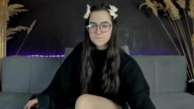 Image 2 of baby14fairy88 Stream on Chaturbate on 18 months ago