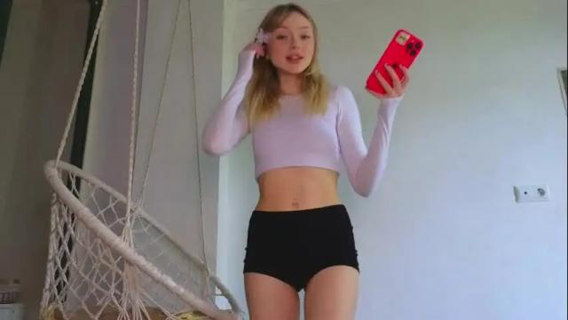 Thumbnail 1, baby_adele's Stream at Chaturbate, 5 months ago