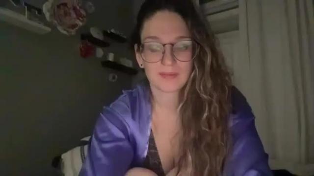 Image 12 of baby_girl_sub Stream on Chaturbate on 17 months ago