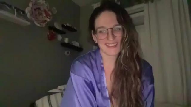 Image 2 of baby_girl_sub Stream on Chaturbate on 17 months ago