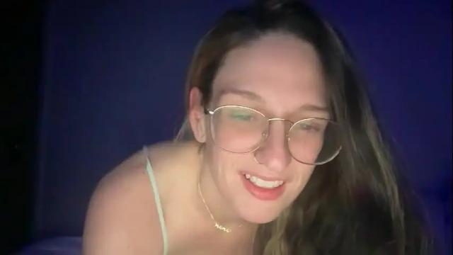 Thumbnail 1, baby_girl_sub's Stream at Chaturbate, 17 days ago