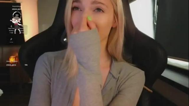 Image 8 of baby_gopn1k Stream on Chaturbate on 26 days ago