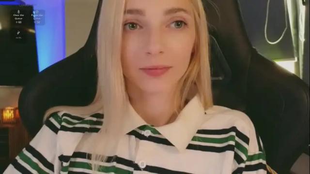 Image 12 of baby_gopn1k Stream on Chaturbate on 19 days ago