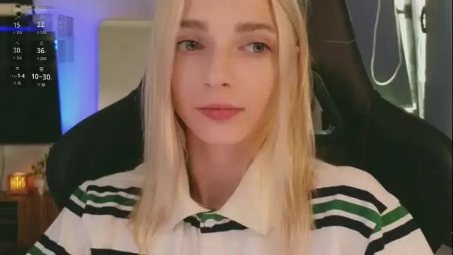 Image 4 of baby_gopn1k Stream on Chaturbate on 19 days ago