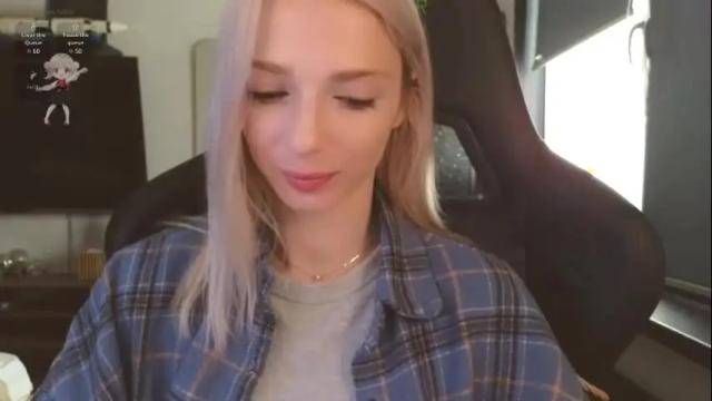 Image 3 of baby_gopn1k Stream on Chaturbate on 1 month ago