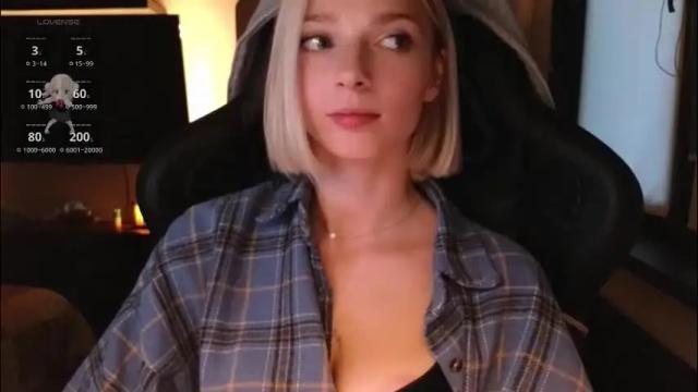 Image 8 of baby_gopn1k Stream on Chaturbate on 1 month ago