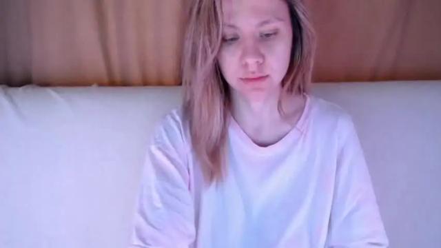 Image 8 of baby_kitte Stream on Chaturbate on 18 months ago