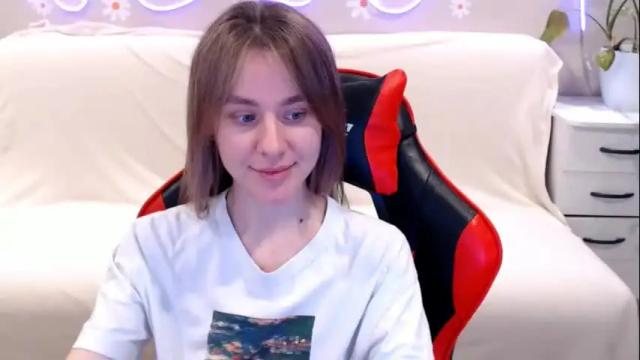 Image 12 of baby_kitte Stream on Chaturbate on 26 days ago