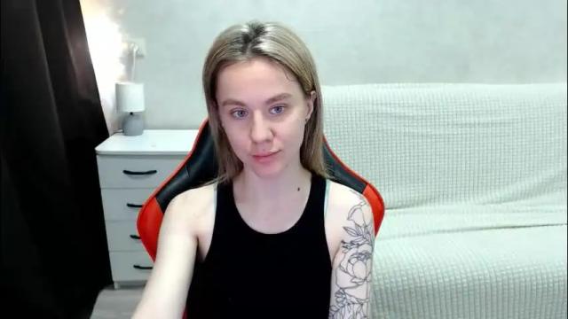 Image 3 of baby_kitte Stream on Chaturbate on 2 months ago