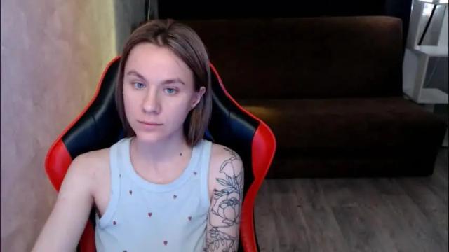 Image 2 of baby_kitte Stream on Chaturbate on 1 month ago