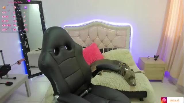 Image 4 of baby_love03 Stream on Chaturbate on 27 days ago