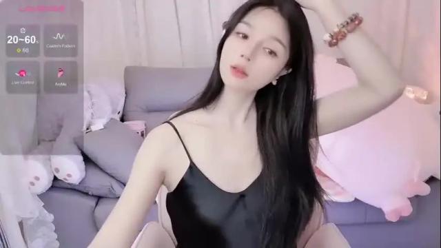 Image 4 of baby_su Stream on Chaturbate on 10 days ago