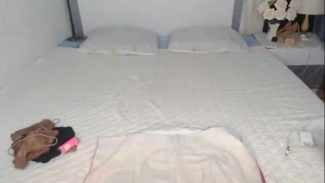 Image 7 of babyamandaxx Stream on Chaturbate on 11 days ago