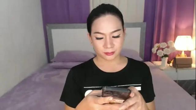 Image 4 of babyamandaxx Stream on Chaturbate on 29 days ago