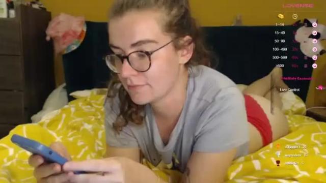 Image 11 of babycarriexx Stream on Chaturbate on 20 months ago