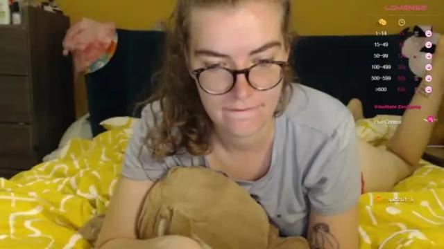 Image 2 of babycarriexx Stream on Chaturbate on 20 months ago