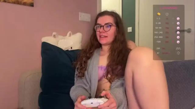 Image 4 of babycarriexx Stream on Chaturbate on 16 months ago