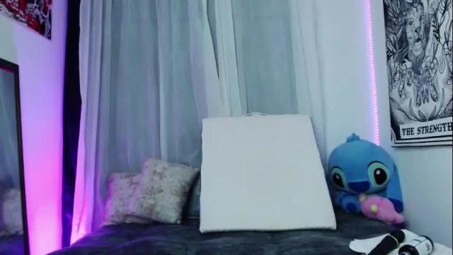 Image 2 of babycat4_ Stream on Chaturbate on 25 days ago