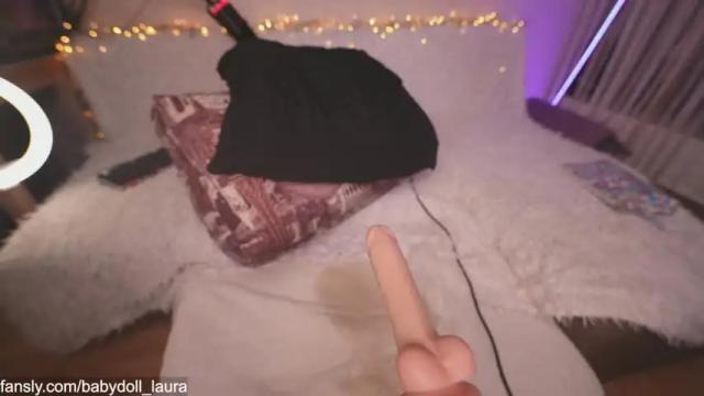 Image 10 of babydoll_laura Stream on Chaturbate on 13 months ago
