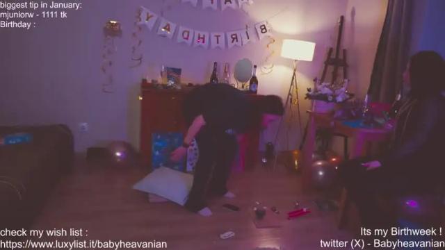 Image 10 of babyheavanian Stream on Chaturbate on 12 months ago