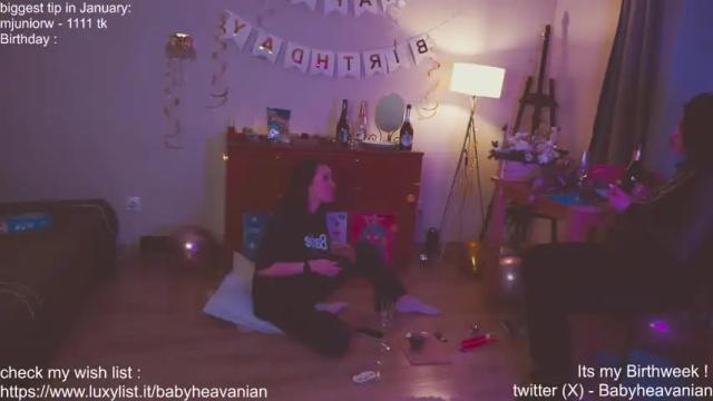 Image 11 of babyheavanian Stream on Chaturbate on 12 months ago