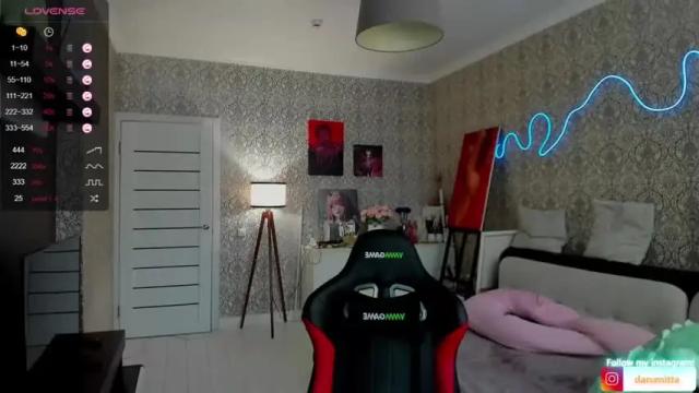 Image 10 of babyjustbomb Stream on Chaturbate on 14 months ago
