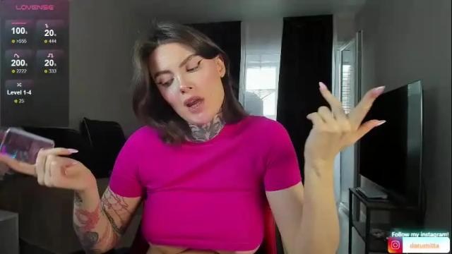 Image 11 of babyjustbomb Stream on Chaturbate on 2 months ago