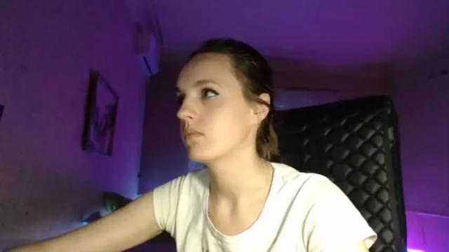 Image 2 of babymuro4ka Stream on Chaturbate on 13 months ago