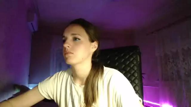 Image 2 of babymuro4ka Stream on Chaturbate on 12 months ago