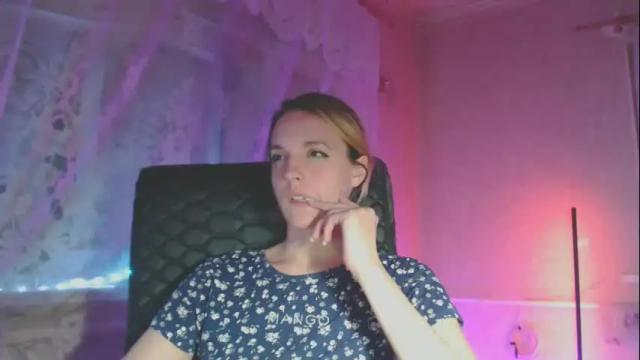Image 8 of babymuro4ka Stream on Chaturbate on 1 month ago