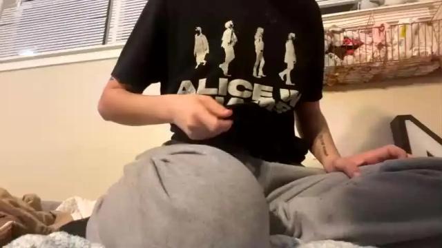 Image 4 of babyrae1010 Stream on Chaturbate on 16 months ago