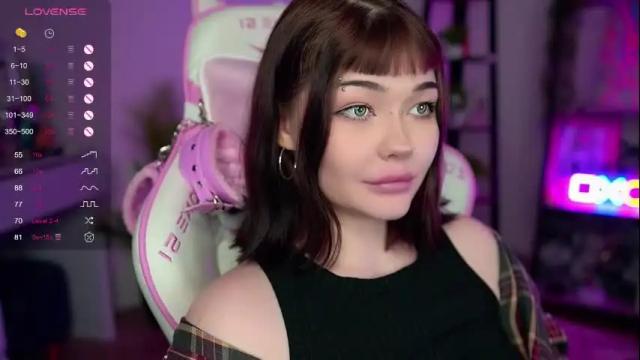 Image 8 of babyroxynill Stream on Chaturbate on 1 month ago