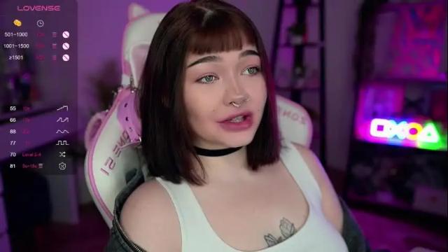 Thumbnail 1, babyroxynill's Stream at Chaturbate, 1 month ago